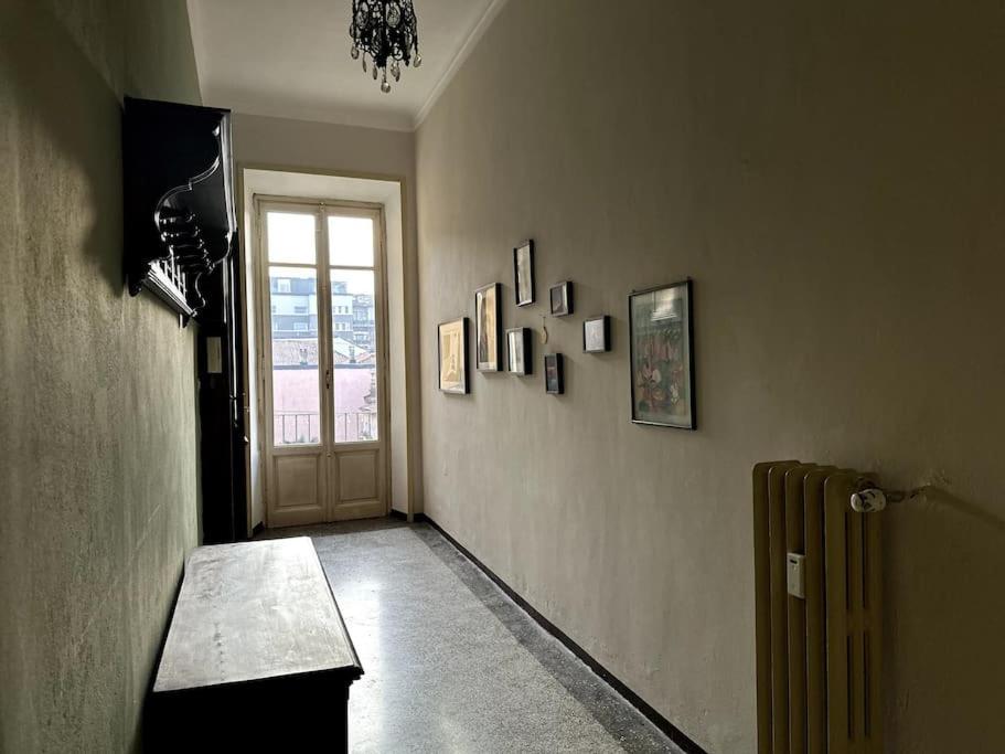 Spacious And Stylish In The City Center Apartment Turin